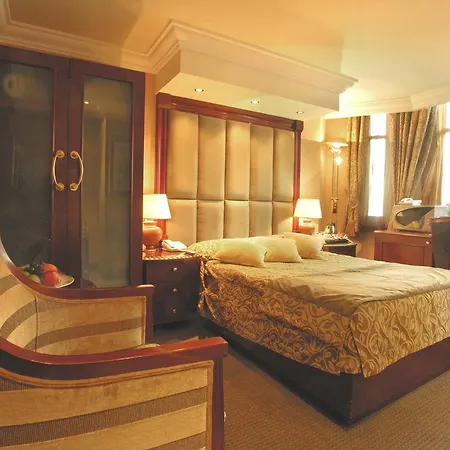 Executive Rooms By Shaftesbury